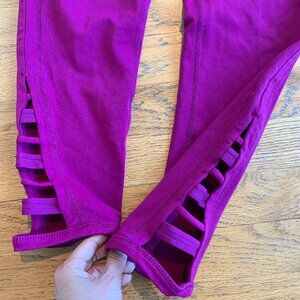 EUC Cute Capri Leggings